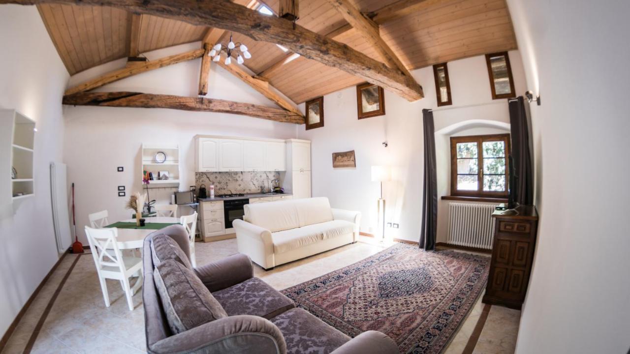 Castel Toblino Apartments Calavino エクステリア 写真