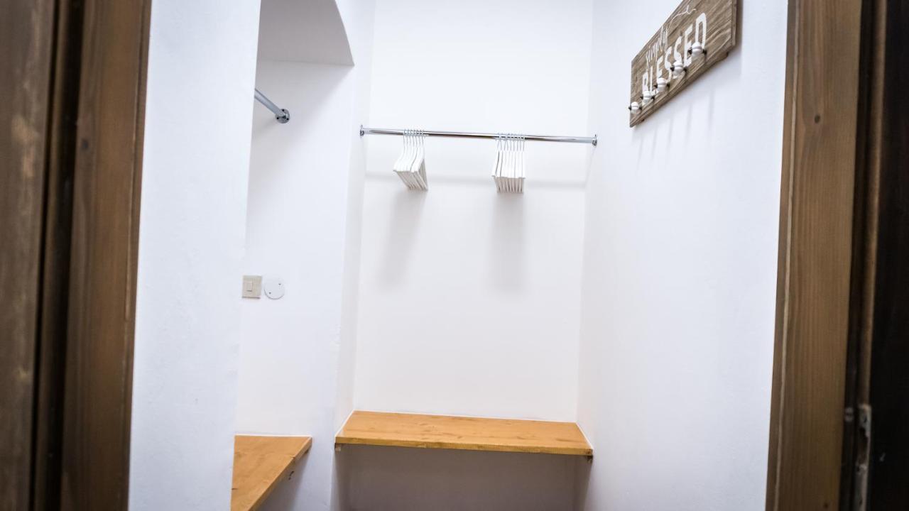 Castel Toblino Apartments Calavino エクステリア 写真