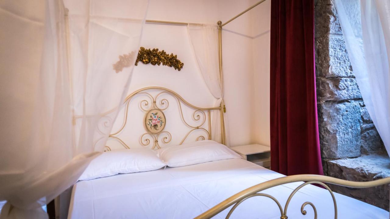 Castel Toblino Apartments Calavino エクステリア 写真