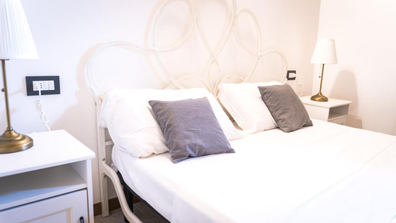 Castel Toblino Apartments Calavino エクステリア 写真