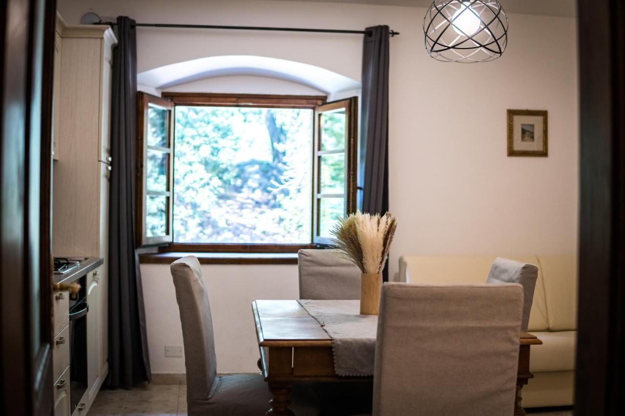 Castel Toblino Apartments Calavino エクステリア 写真
