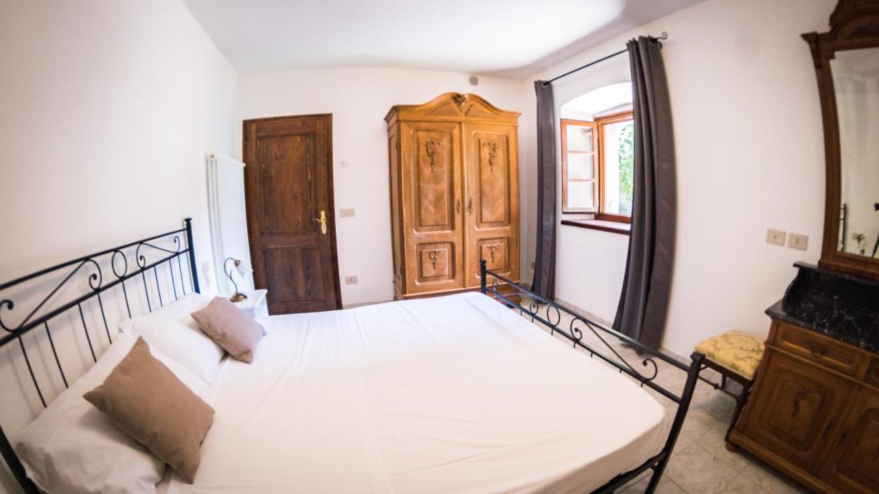 Castel Toblino Apartments Calavino エクステリア 写真